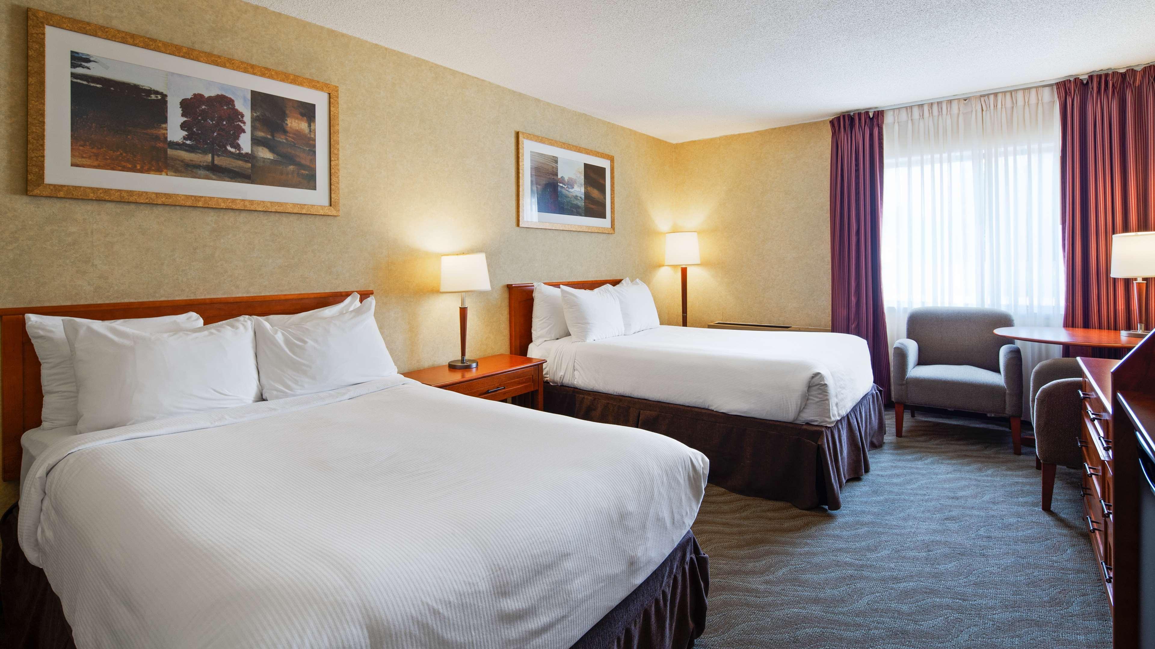 Best Western North Bay Hotel & Conference Centre Екстер'єр фото