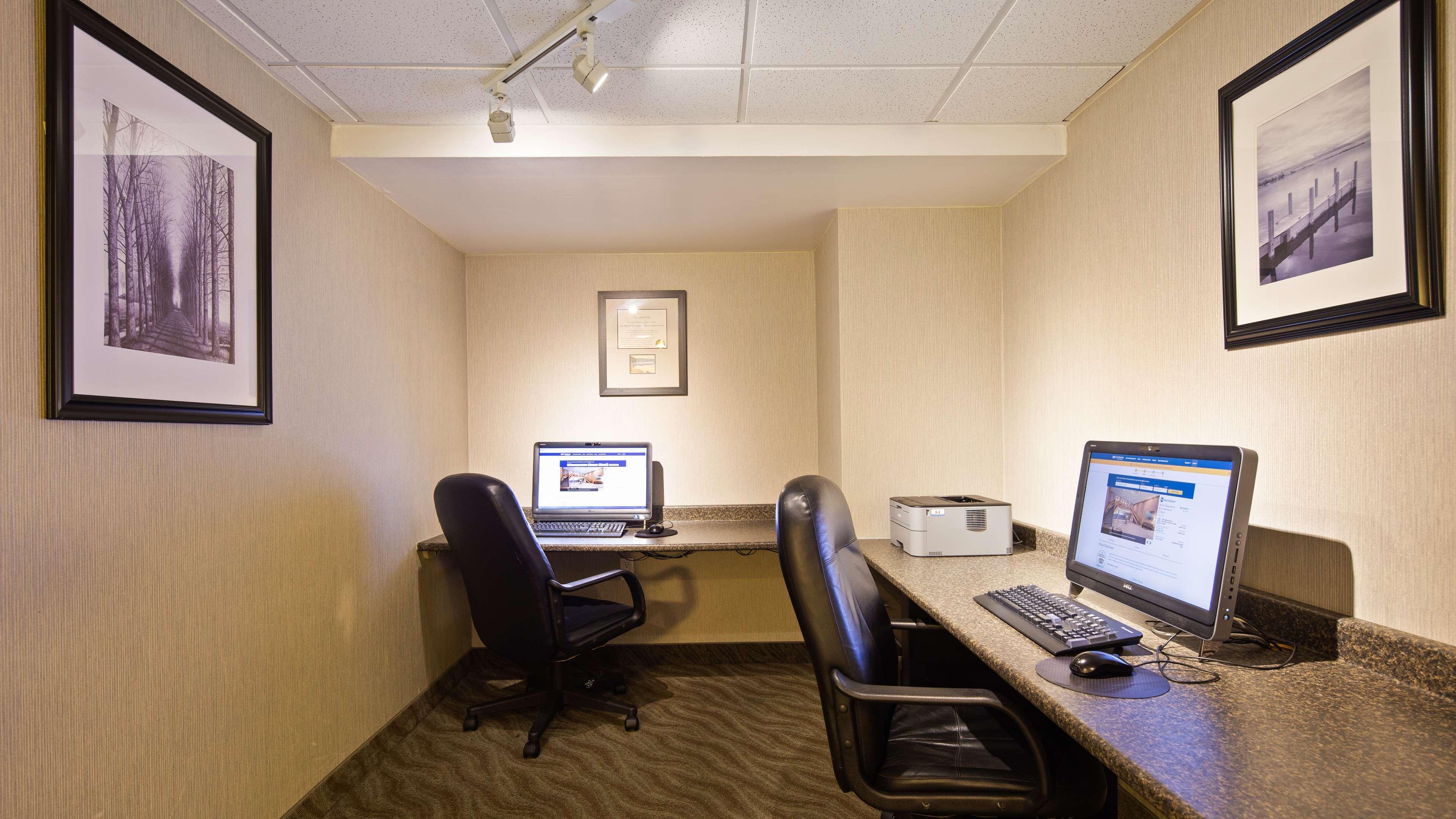 Best Western North Bay Hotel & Conference Centre Екстер'єр фото